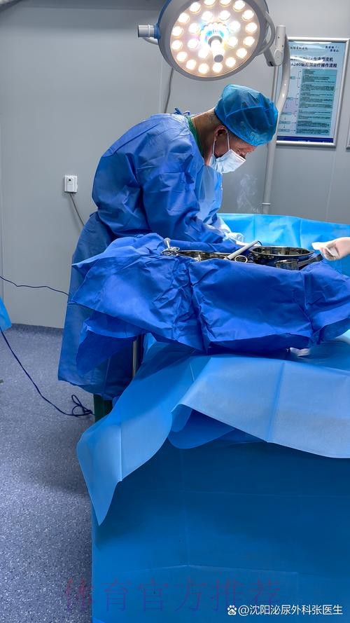 记者:居勒尔恢复不如预期 他越来越有可能要动手术